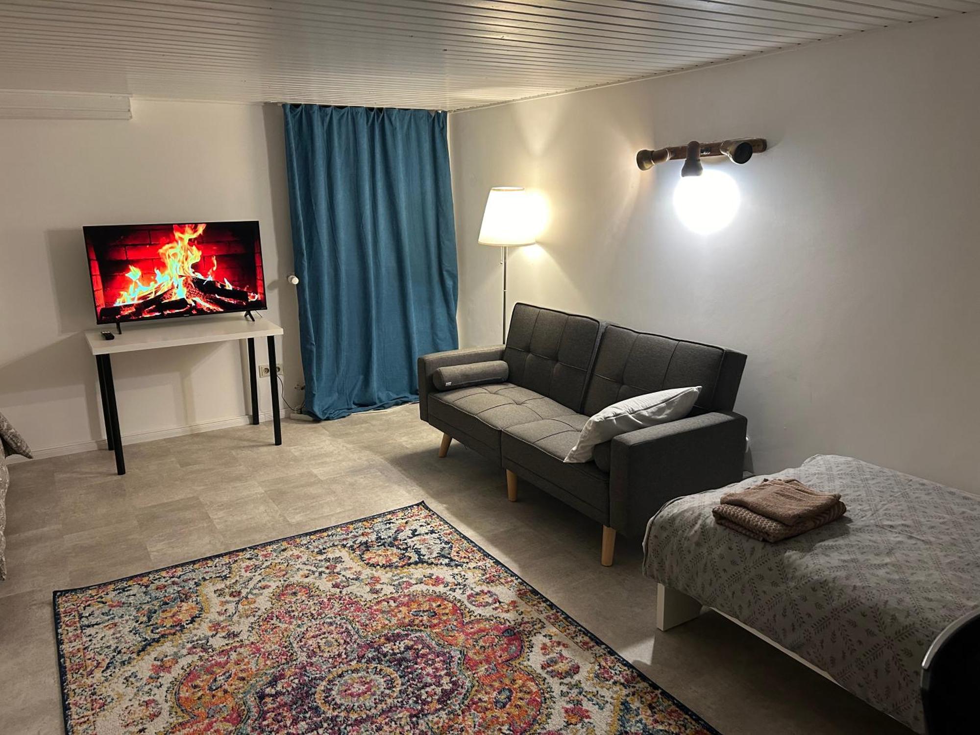 ראטינגן Souterrain Wohnung In Der Naehe Vom Duesseldorfer Flughafen מראה חיצוני תמונה