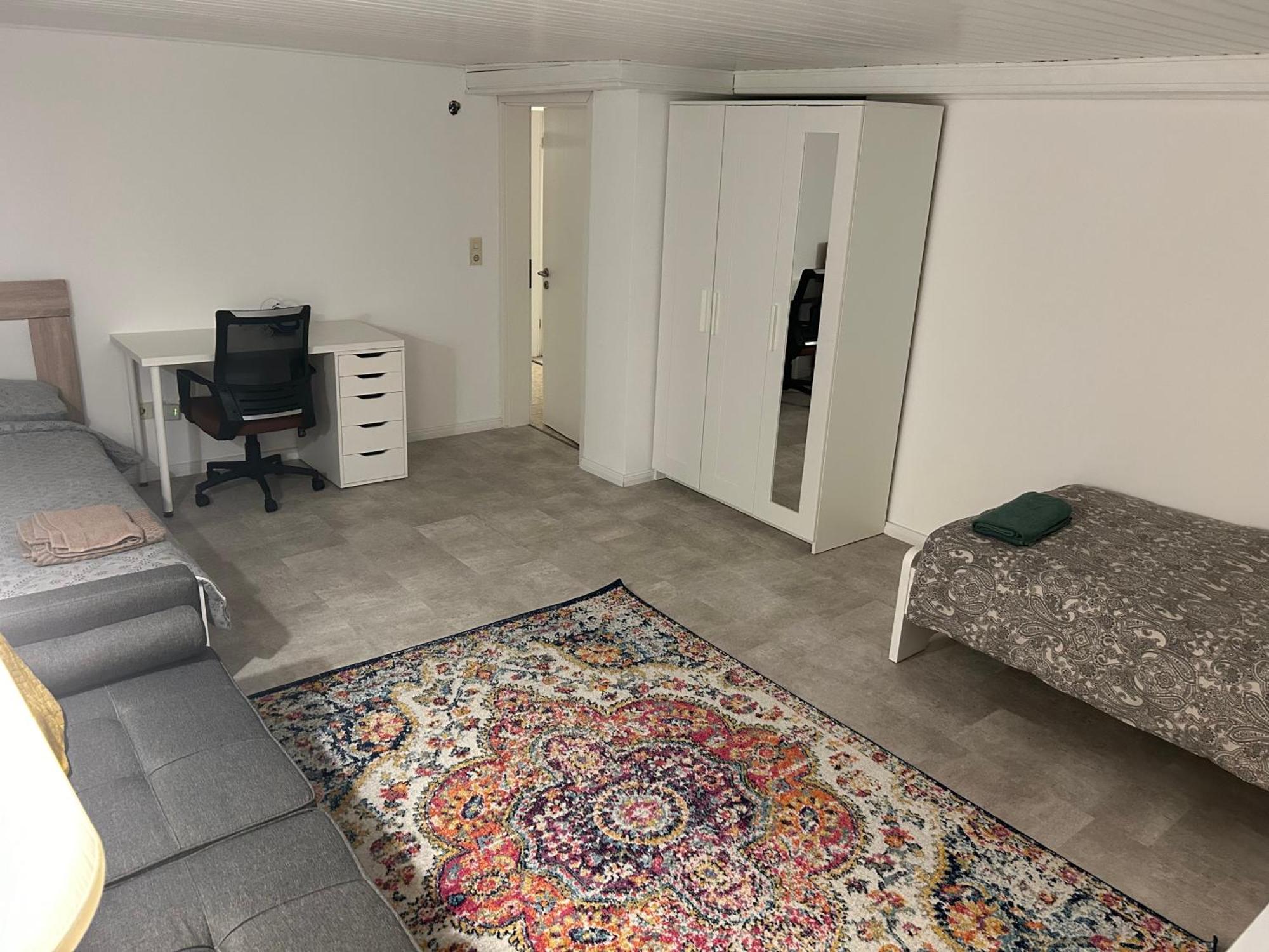 ראטינגן Souterrain Wohnung In Der Naehe Vom Duesseldorfer Flughafen מראה חיצוני תמונה